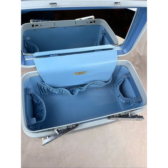 Vintage Samsonite Sentry Blue Train Case with Tray + 3 Keys - Picture 11 of 13